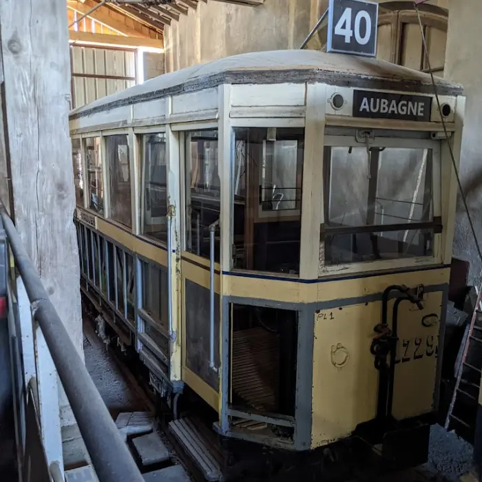 musée provençal des transports à Fuveau dans les bouches du rhône
