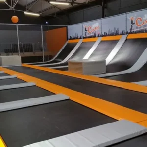 trampoline parc indoor à marseille dans les bouches du rhône