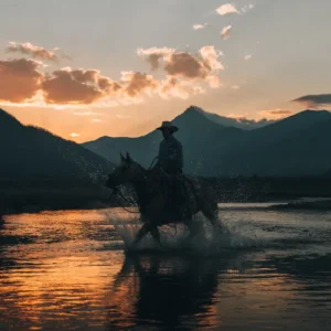 randonnée à cheval dans la rivière avec aventure cheval