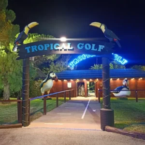 mini golf tropical golf gassin